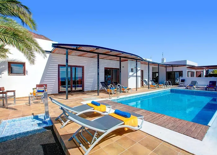 Corito Cinco By Villa *