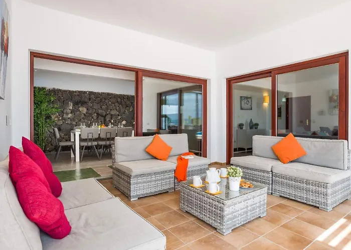 Corito Cinco By Villa